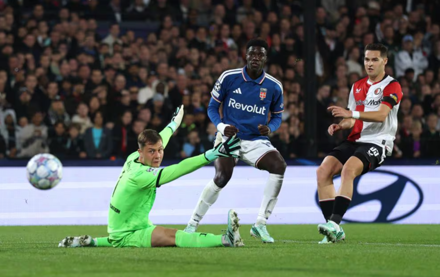 Full Match: Feyenoord vs Como (23:45 – 14/10)